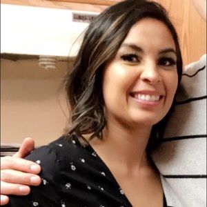 Meet your Posher, Cindy